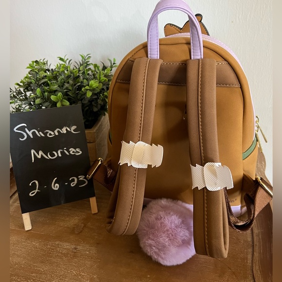 Disney’s The Emperor’s New Groove - Yzma Cat Scout Cosplay Loungefly - Picture 2 of 5